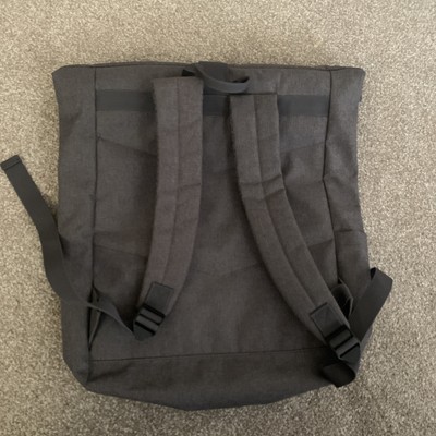 Stylischer Pendler Rucksack - Grau mit Rolltop - 15L Fassungsvermögen Urban Commuter