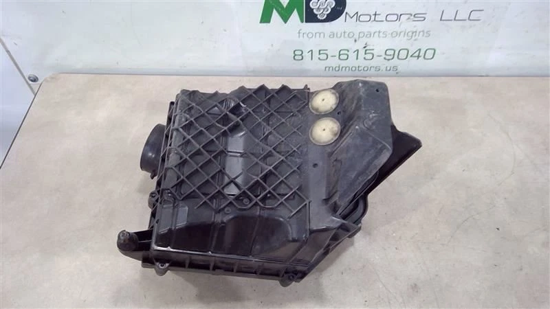 Carcasa de caja de filtro de aire Volvo XC60 2017-2024 31474862 Foto 3 de 4