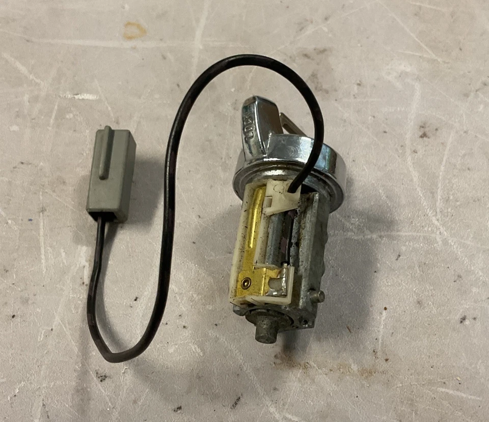 CILINDRO LLAVE ENCENDIDO FORD -MUSTANG-TORINO-MERCURIO-PUMA-LINCOLN 1960-1970s Foto 4 de 4