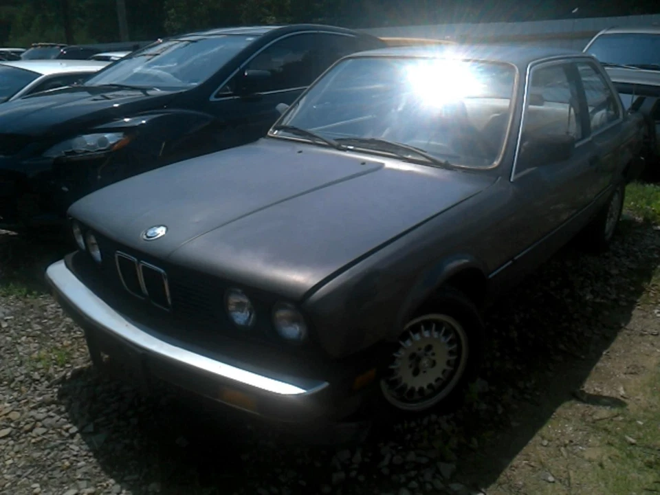 Used Left Headlight Assembly fits: 1985 Bmw 325E Left Grade A - Image 2 of 4