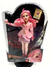 Disney Descendants The Rise Of Red Bridget Young Queen of Hearts Fashion Doll
