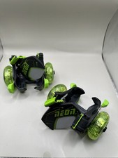 Neon Pop n Lock Street Rollers Green Roller Skates Shoe Attachment - light up