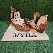 Boots MYRA Bag Women's Size US 8 West Street Western Hand-Tooled Ankle Booties