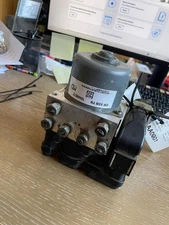 2005-2009 Chevy Uplander Montana FWD ABS Anti-Lock Brake Pump Module Assembly