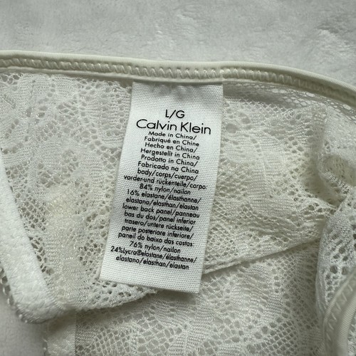 Calvin Klein Women’s White Lace Thong L Perfectly Fit Sexy NWT Lingerie Sexy - Picture 9 of 10