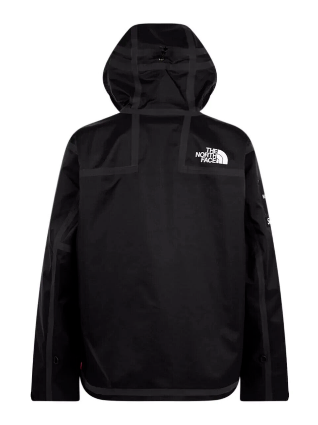 Supreme x The North Face Summit Series Outer Tape Seam Supreme x The North Face Summit Series Outer Tape Seam