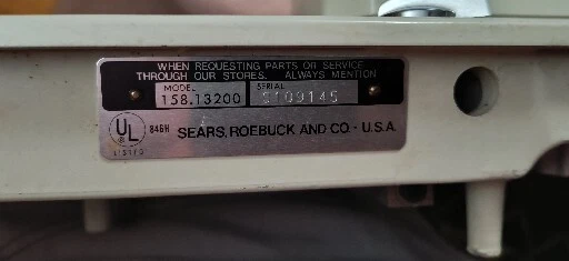 1 Thread Spool A Kenmore 158.13200 sewing machine - Image 4 of 4