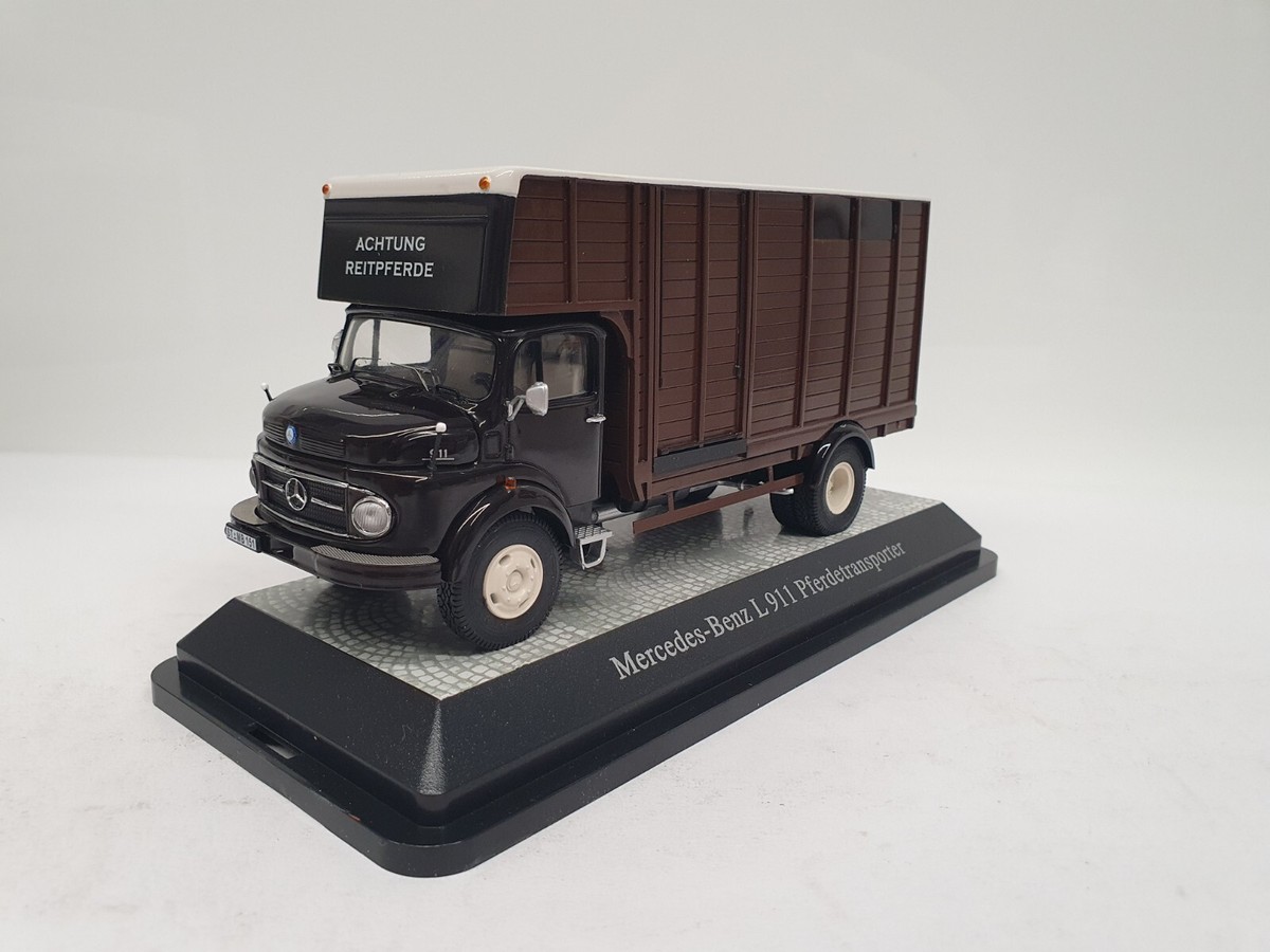 1/43 RARE MERCEDES-BENZ LP 911 PFERDETRANSPORTER 1965 PREMIUM