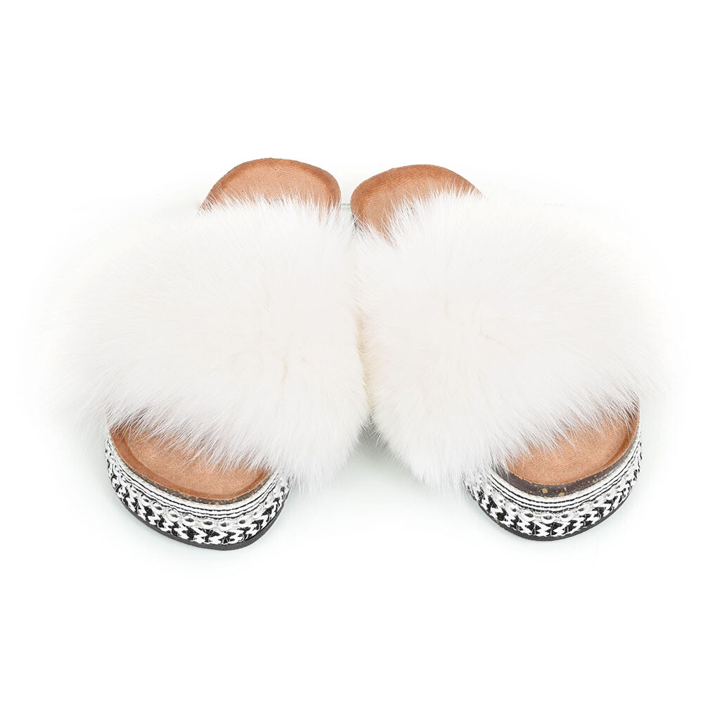 SAOLA Sandali plateau con pelliccia di volpe bianca e rivetti suola alta con pelliccia