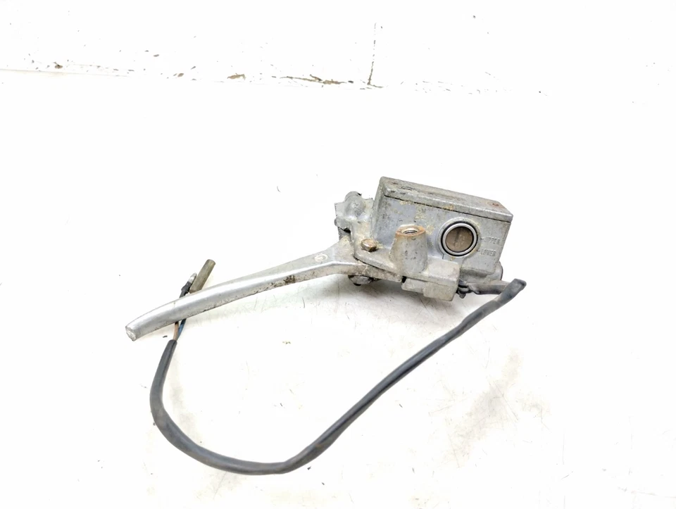 Kawasaki KZ1000 P KZ1000-P Police 1988 cilindro maestro de freno delantero Foto 4 de 4