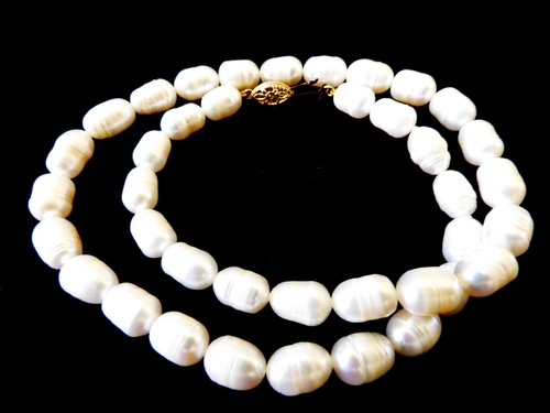 10K YELLOW GOLD CLASP WHITE OVAL POTATO 10 mm GENUINE PEARL STRAND NECKLACE 17"L - Picture 5 of 7