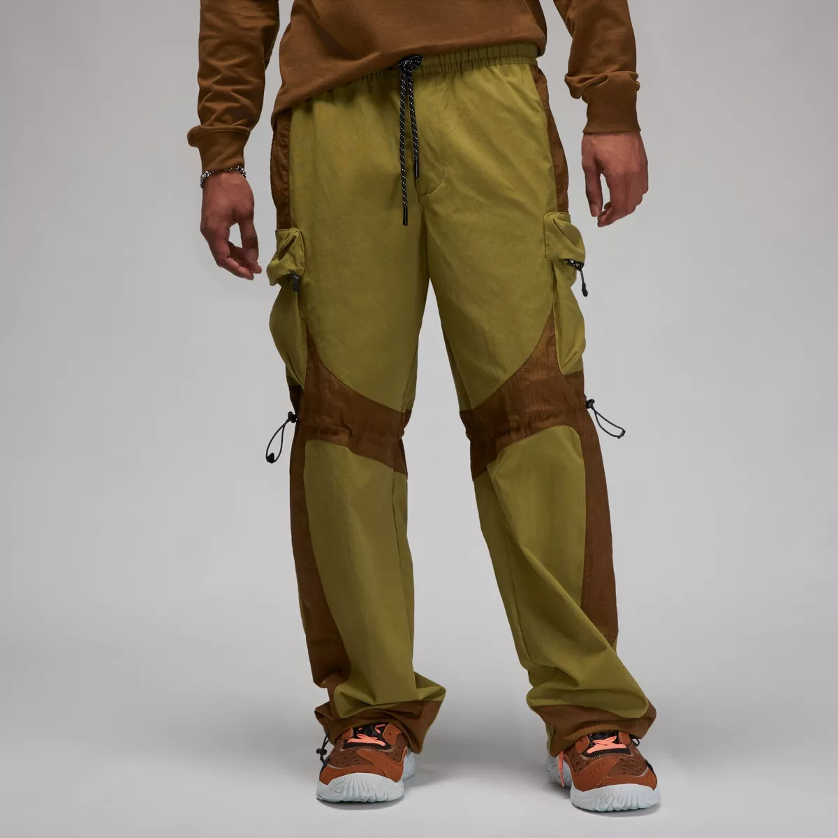 Nike statement sales woven pant