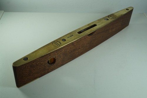 Vintage Elliott Lucas ‘Elvicta’ No 526 Brass 10” Level Cannock England Mahogany - Picture 2 of 9