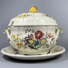 Vintage Spode Copeland Gainsborough Lidded Tureen w/ Plate ~ Nice! (no spoon)