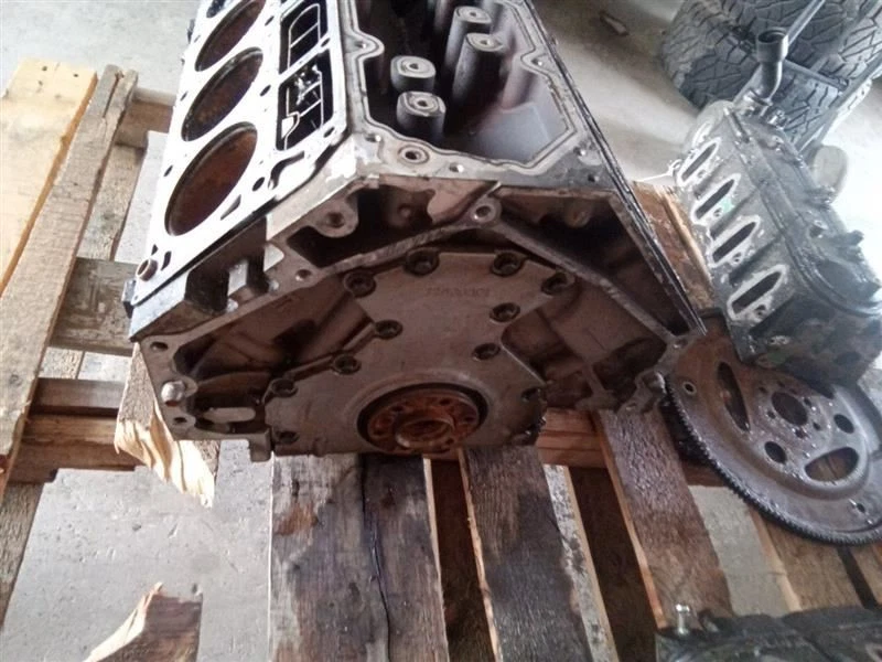 Cylinder Block 3.7L Fits 06-08 DAKOTA 3479897 - Imagem 3 de 4