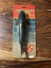 Vintage LIVING SHARK Auto Diving Fish - Motorized Bath Toy 1970s NEW RARE