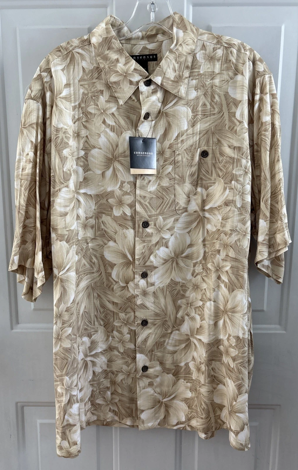 Mens Consensus Sportswear Hawaiian Shirt Lg Beige Floral Neutral Rayon MSRP $40