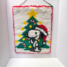 Vtg Snoopy Peanuts Latch Hook Rug Wall Hanging Finished 18x23" Christmas Tree