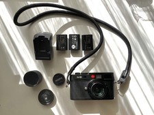 Leica M8 Camera with Voigtländer 21mm F/4 Lens Excellent Condition