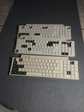 3x Vintage Apple Desktop Keyboard Model A9M0330 - UNTESTED. For Parts