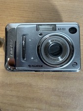 Fujifilm FinePix A400 4.1MP Compact Digital Camera Silver Tested & Working
