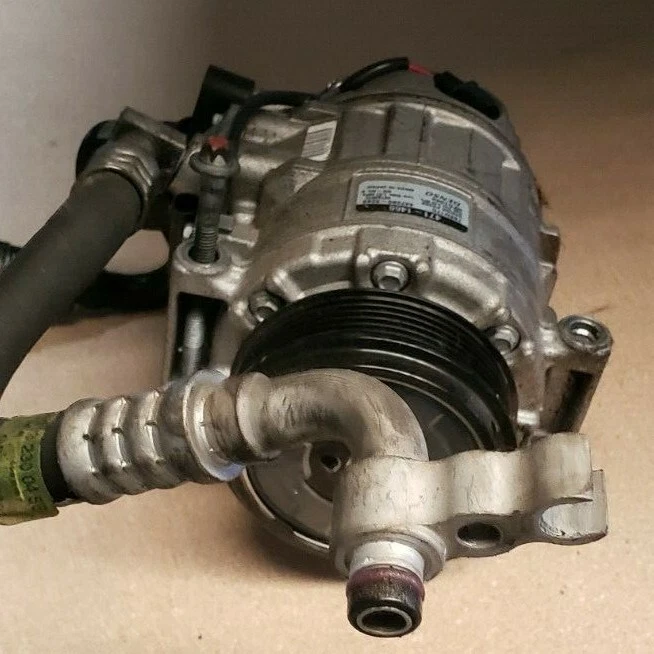 COMPRESOR AC MERCEDES-BENZ S500 S430 471-1466 DENSO CON EMBRAGUE Y MANGUERAS Foto 2 de 4