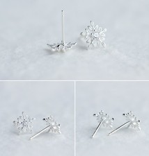 S925 Sterling silver cubic zirconia snowflake stud earrings frozen gift Box S4