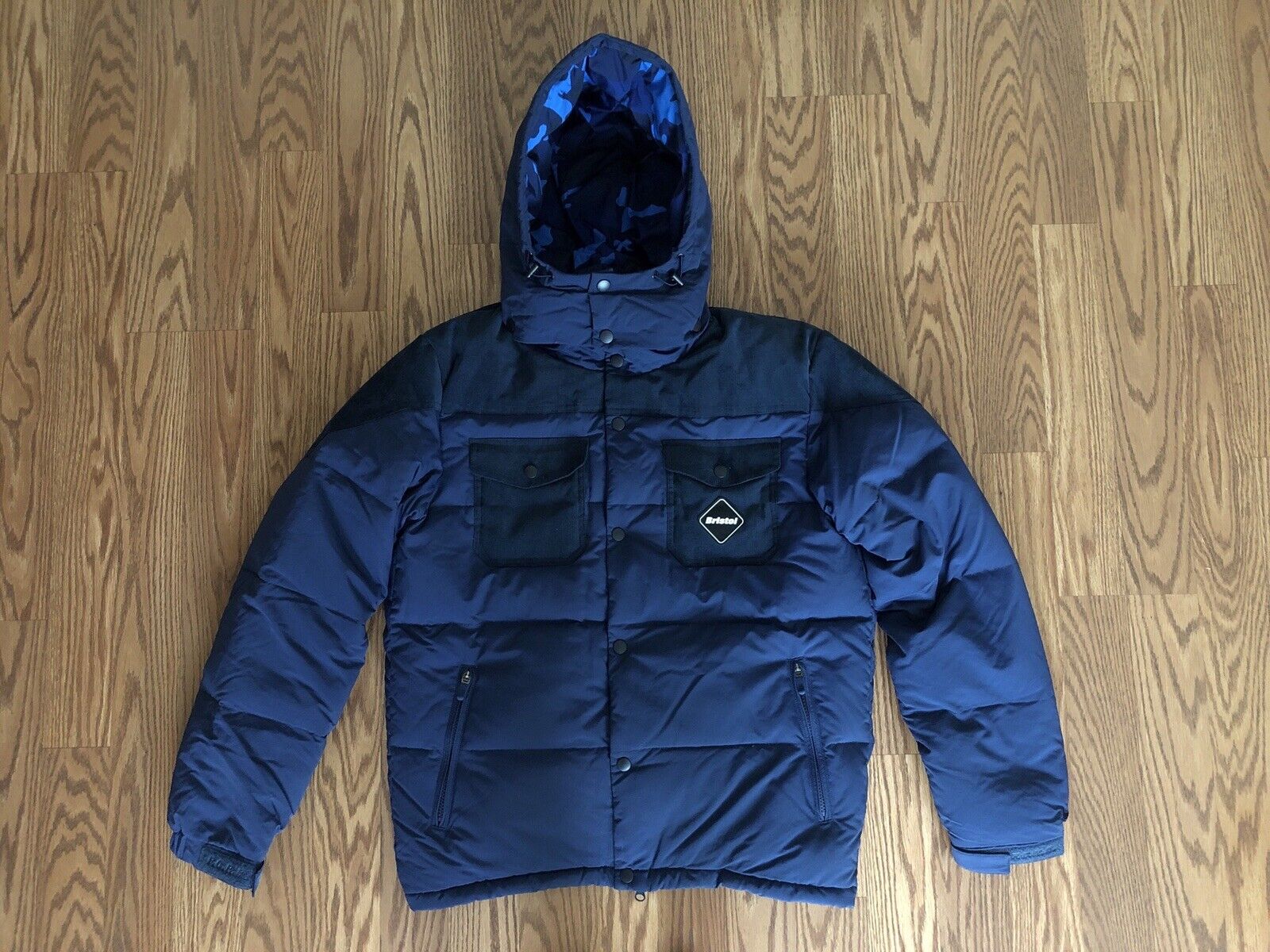 F.C.Real Bristol HOODED JACKET Sサイズ-