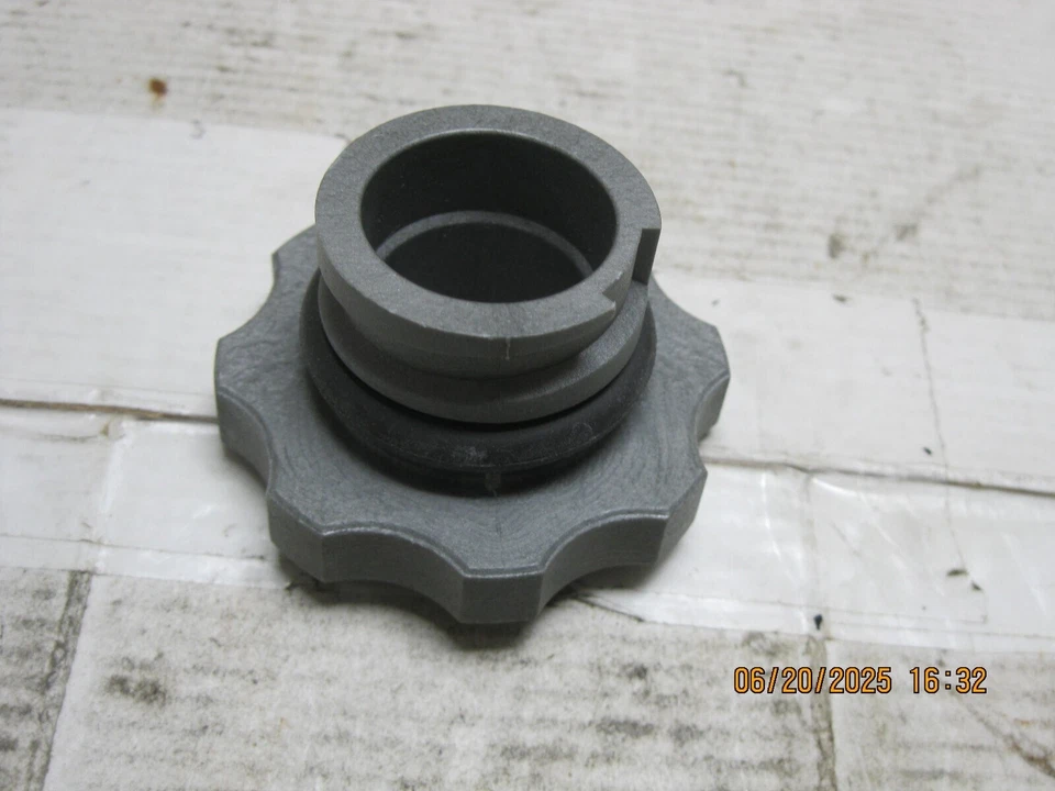 Oil Filler Cap Stant SO 99 Foto 3 de 4