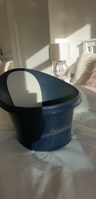 shnuggle baby bath with bum bump support and cosy foam back rest