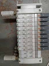 SMC Valve Manifold 9x VQC2200N-5, 2x VQC2000-10-1 Solenoid Valves