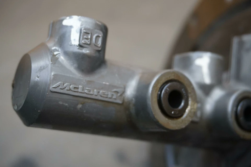 Brake Master Cylinder & Booster Assembly OEM 11C0673CP McLaren 650S Spider 2016 - Image 3 of 4