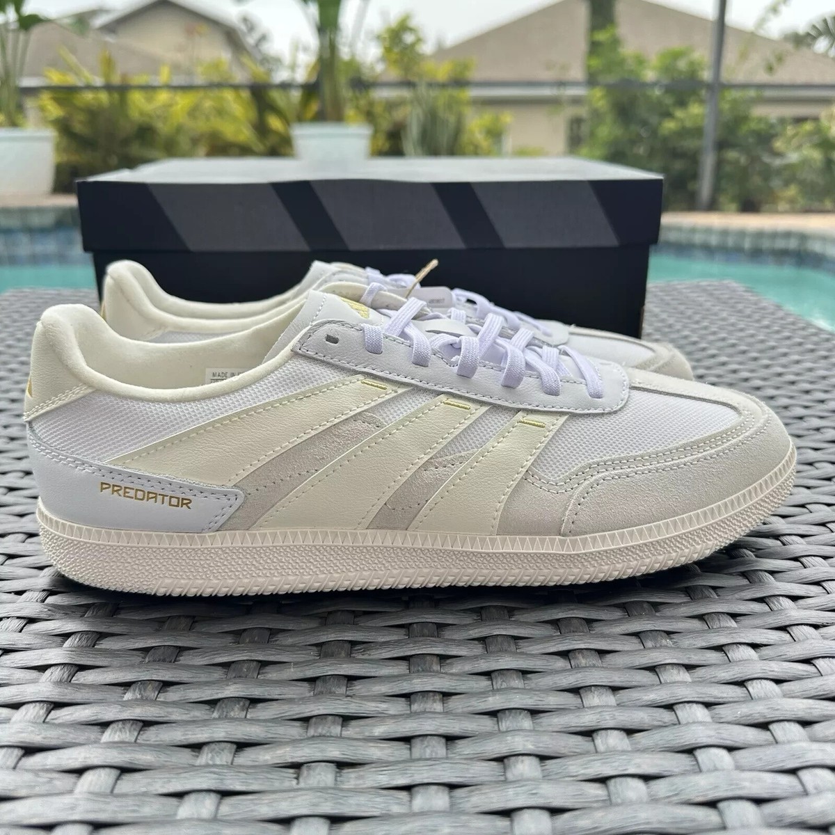 NWT adidas Predator Freestyle Indoor Shoes White/Gold Size 8.5 Men Unisex Adidas Predator Freestyle Indoor Men main image 2
