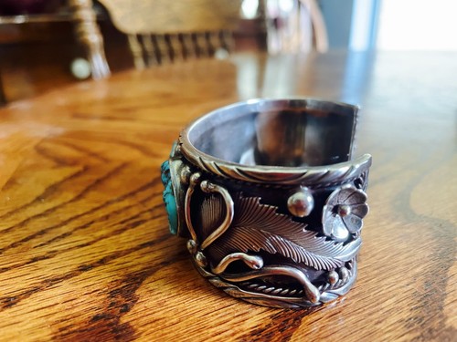 Estate Collection Old Pawn Navajo Sterling Silver Natural Kingman Turquoise Cuff - Picture 6 of 8