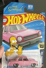 HOT WHEELS 2026 THE SIMPSONS FAMILY CAR PEARL PINK 108/250 JJJ68 SCREEN TIME