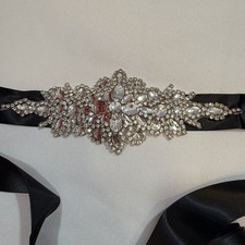 Crystal Rhinestone Bridal Appliqu  Metal Back 5.5 X2.5 Inch