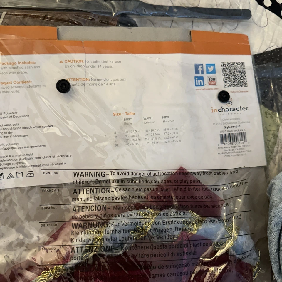 incharacter Disfraz Mujer Criada Mariana Adulto Talla Pequeña Vestido Y Velo  Foto 2 de 2