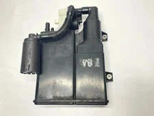 09-15  BMW F01 750i 550i F10 F30 N20 Fuel Evaporator Charcoal Filter 7185155 OEM