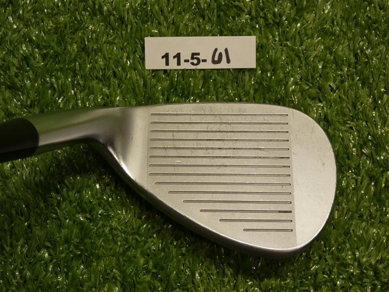 Mizuno JPX 919 Hot Metal 55* Sand Wedge KBS TGI 90 Graphite Oversize Grip - Image 3 of 4