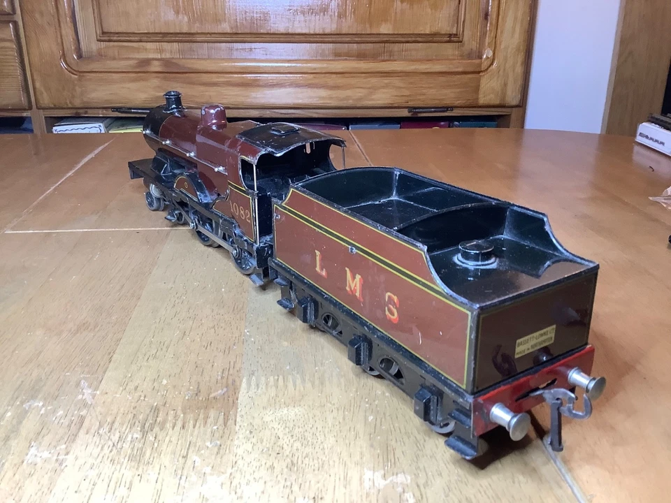 Bassett Lowke O Gauge 3 Rail DC Electric LMS Maroon 4-4-0 Midland Compound 1082 - Image 4 of 4