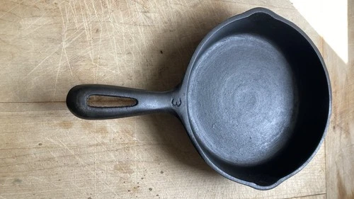 Griswold #3 skillet