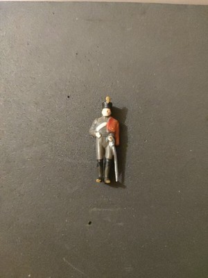 Überraschungsei Figur -Soldat mit Säbel und Uniformjacke/ 1979
