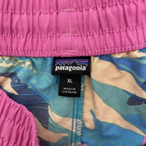 Patagonia Girl's Costa Rica Baggies Shorts Size XL/14 - Picture 4 of 7