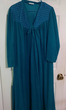 Vintage Vanity Fair Long Bathrobe Size M Velour Housecoat Green