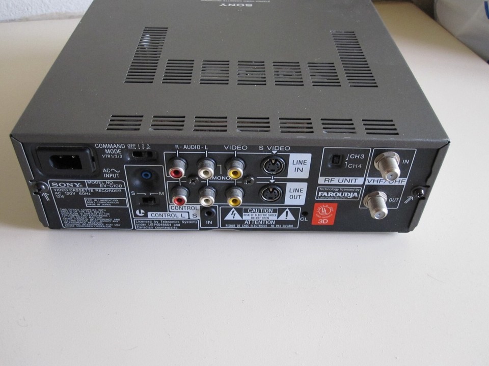 Sony EVC100 Hi8 Video8 8mm Video 8 Player Recorder HiFi Stereo VCR