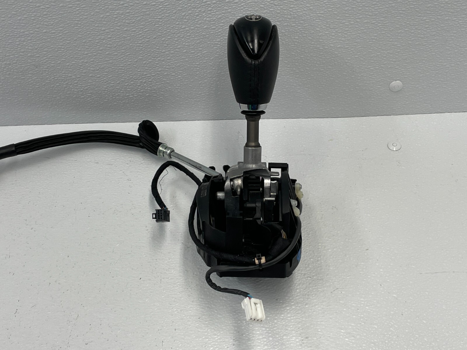 2013 2014 Maserati Granturismo M145 Floor Gear Shifter Selector W/Knob 1458 OEM