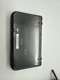 Nintendo 3DS XL Gray With 5 Games & Case Bundle