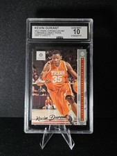Panini Chronicles Draft Picks Luminance Kevin Durant #47 Texas Longhorns CGC 10