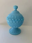 Vintage Old Virginia Glass Blue Opalescent Daisy & Button Covered Candy Dish