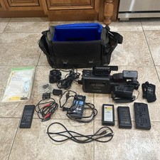Canon E708 8mm Video Camera  Recorder LOT Canovision 8